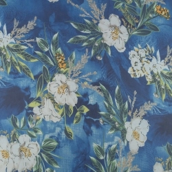 Chiffon weiße Blumen blau