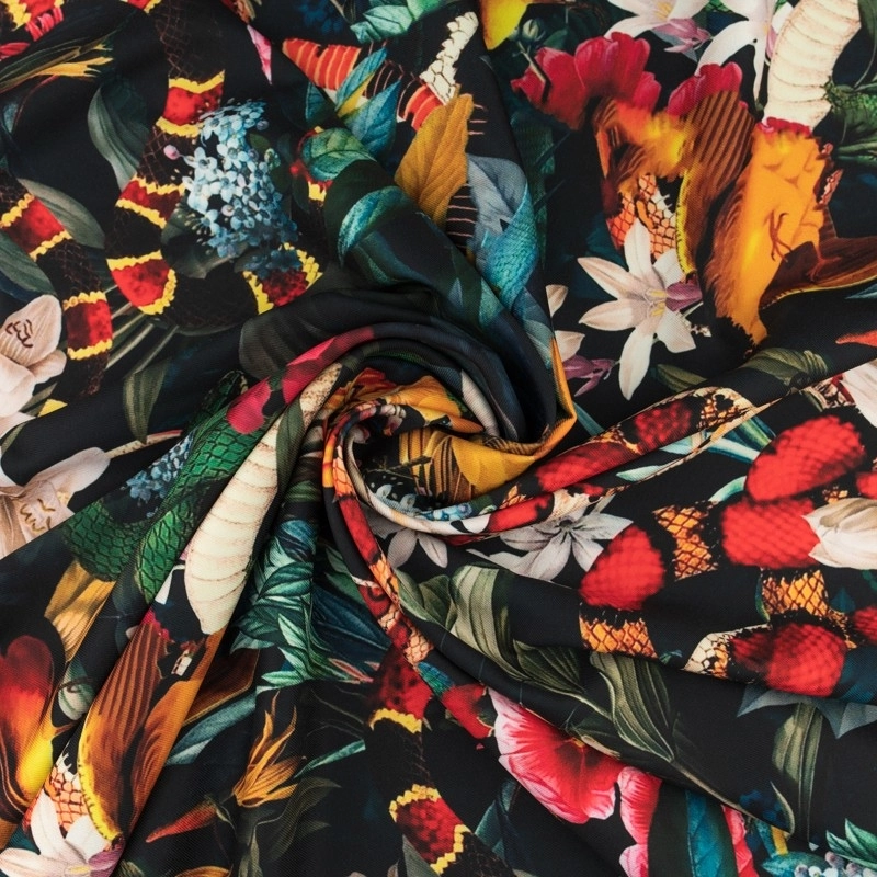 Viskose Twillstoff Schlangen und Blumen schwarz - 2