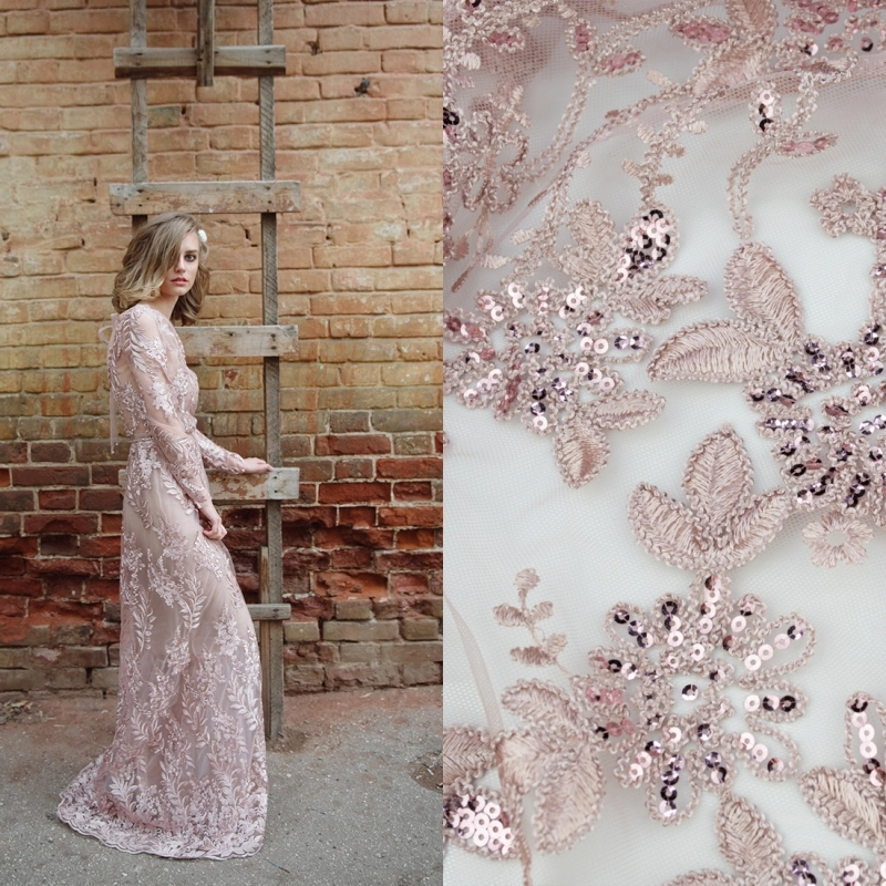 KORS100.364 | Spitzenstoff mit Pailletten, Blumen und Bogenkante altrosa - 2