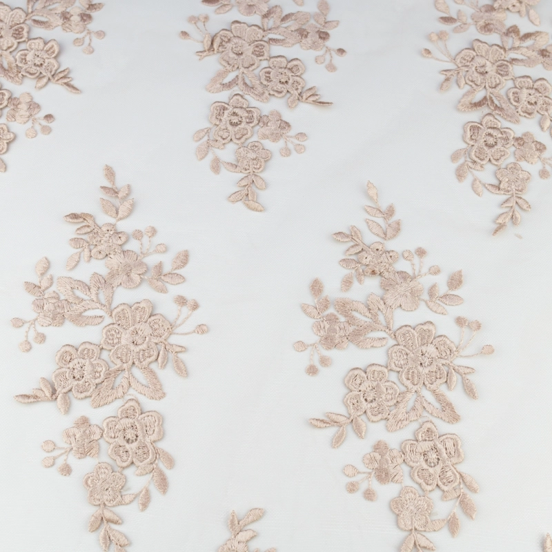 KORS100.370 | Spitzenstoff Blumen und Bogenkante dunkelbeige - 3