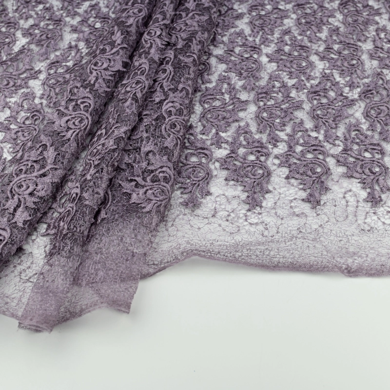 KORS100.406 | Spitzenstoff mit Pailletten und Blumen violett - 6