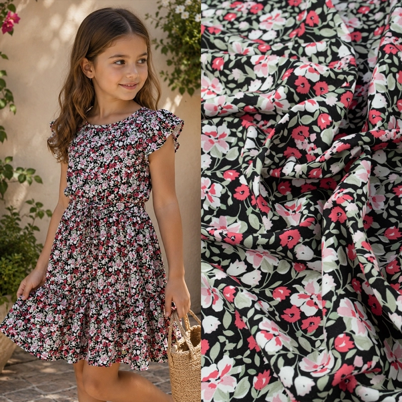 WIS716 | Schwarzer Viskosestoff mit Blumenmuster - 2