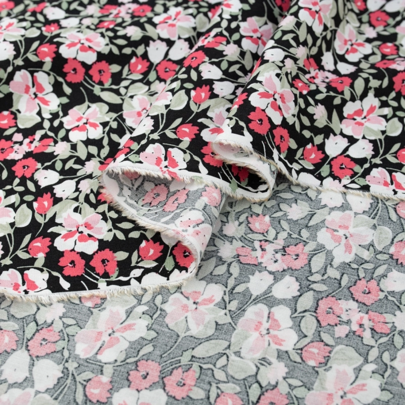 WIS716 | Schwarzer Viskosestoff mit Blumenmuster - 6