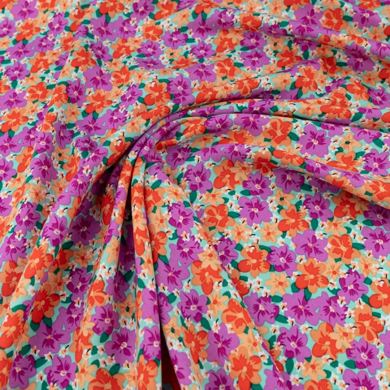 WIS723 | Rosa Viskosestoff mit Blumenmuster - 3