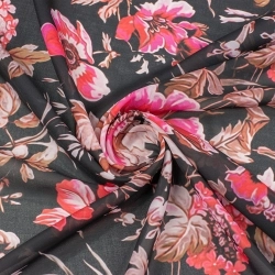 Chiffon rosa Blumen schwarz